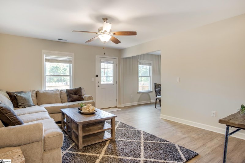 Property image 4 at 698 Ruddy Creek Circle, Greer, SC 29651