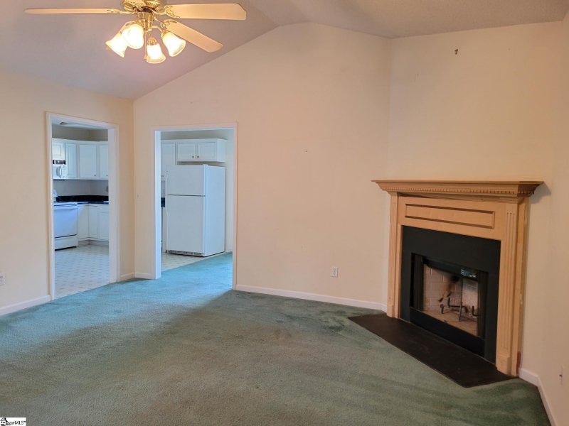 Property image 5 at 3 Point Hope Court, Greenville, SC 29605