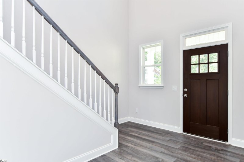 Property image 5 at 129 Creekland Way, Taylors, SC 29687