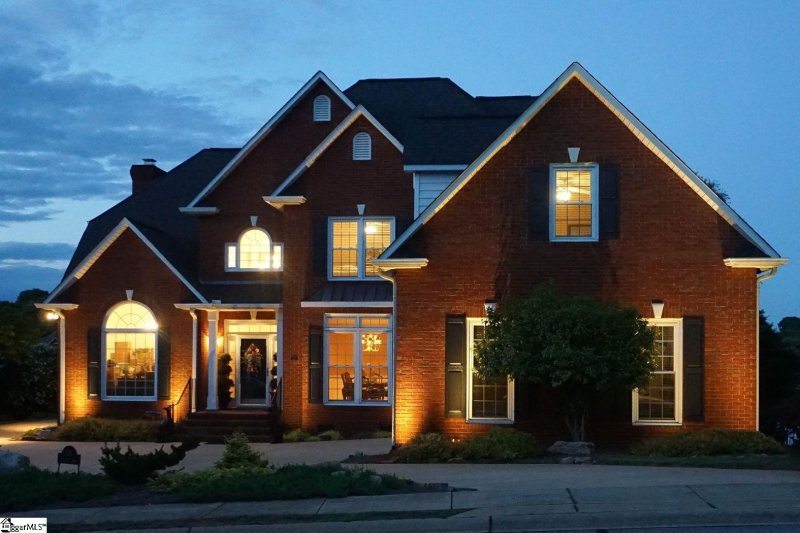 Property image 3 at 529 Ladykirk Lane, Greer, SC 29650