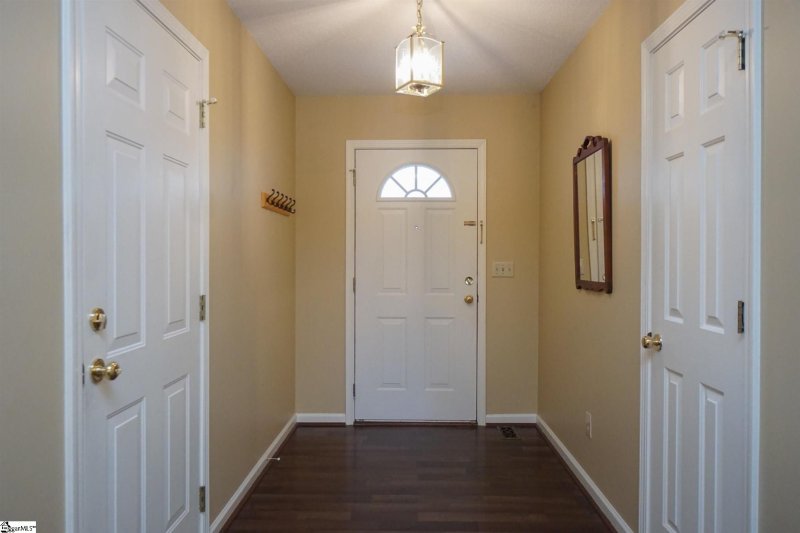 Property image 2 at 817 Canton Court, Greer, SC 29651