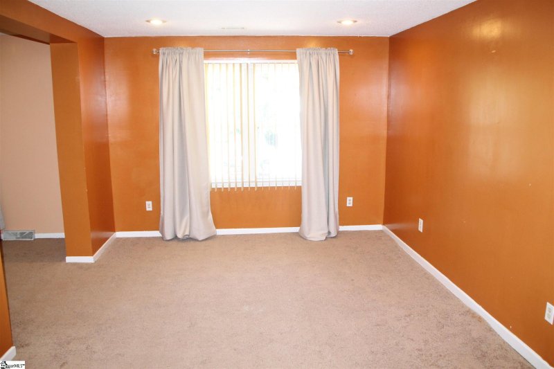Property image 3 at 111 Eisenhower Street, Easley, SC 29642