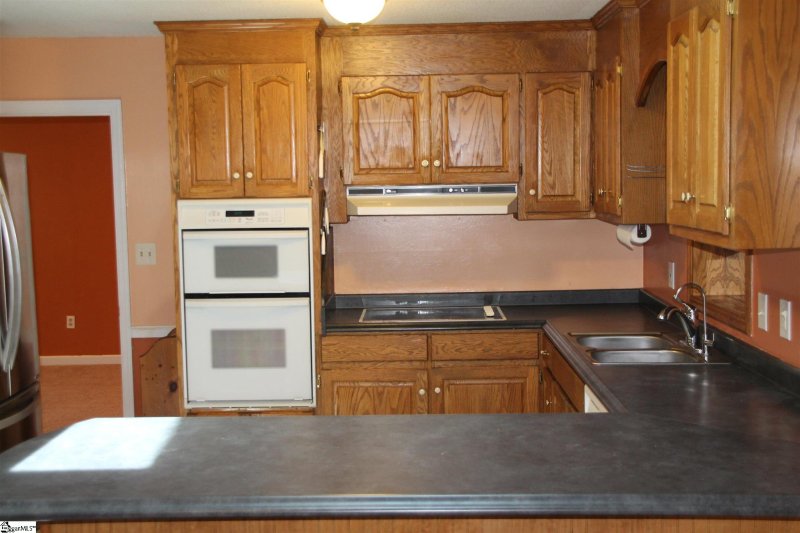 Property image 5 at 111 Eisenhower Street, Easley, SC 29642