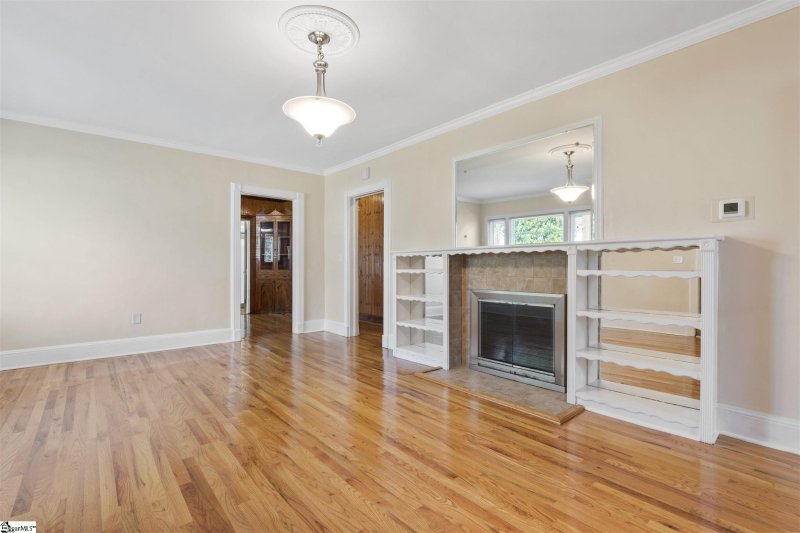 Property image 5 at 213 Beatrice Street, Greenville, SC 29611