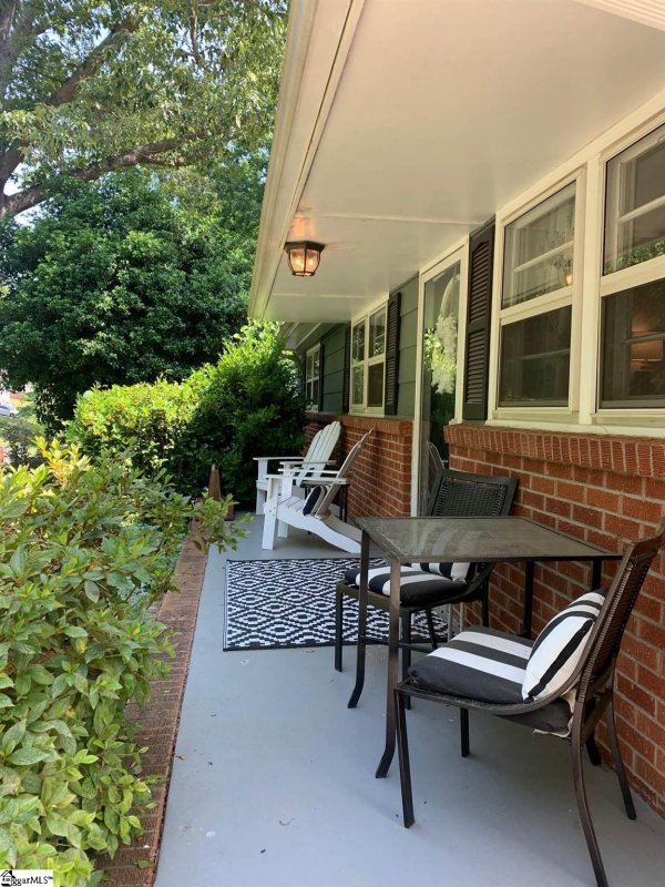Property image 3 at 14 Flower Drive, Greenville, SC 29605