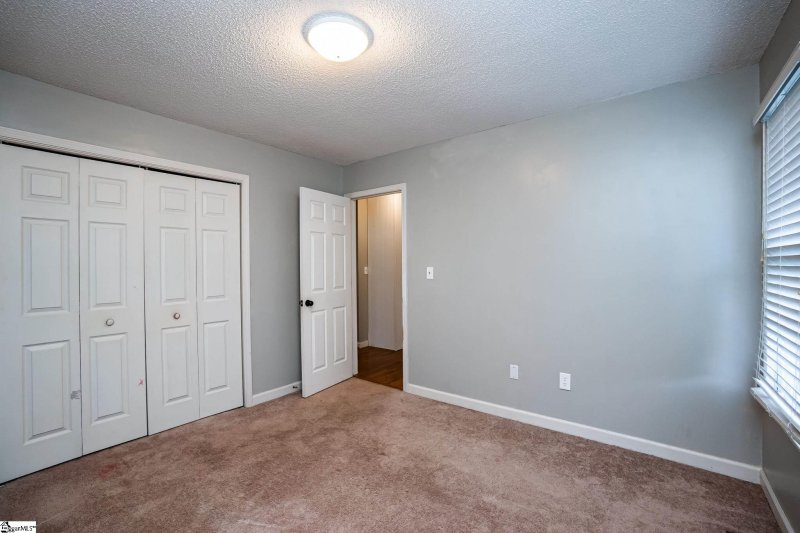 Property image 4 at 107 Gelsemium Place, Greenville, SC 29615