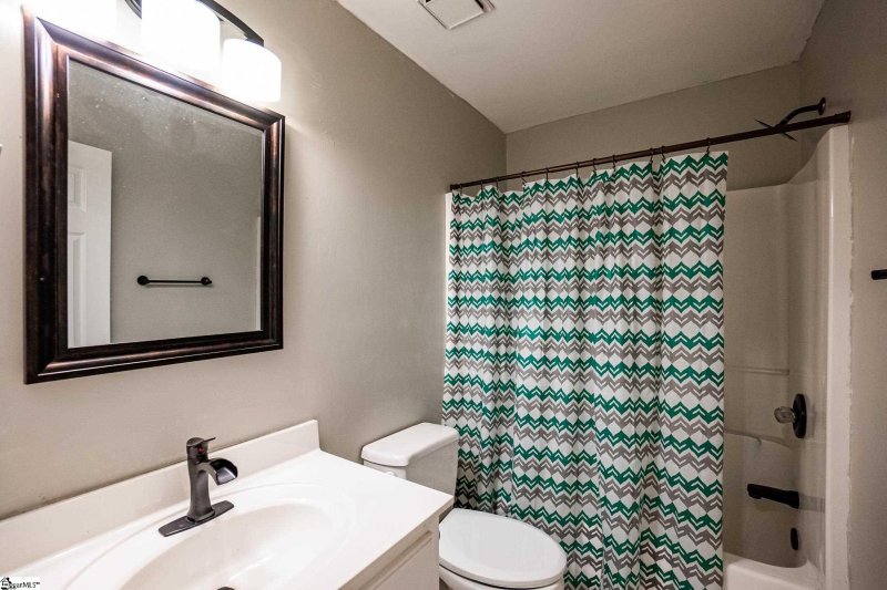 Property image 5 at 107 Gelsemium Place, Greenville, SC 29615