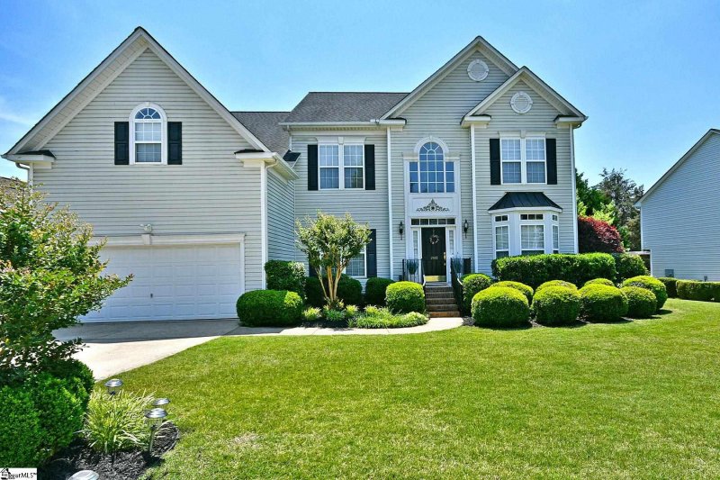 1002 Veray Court