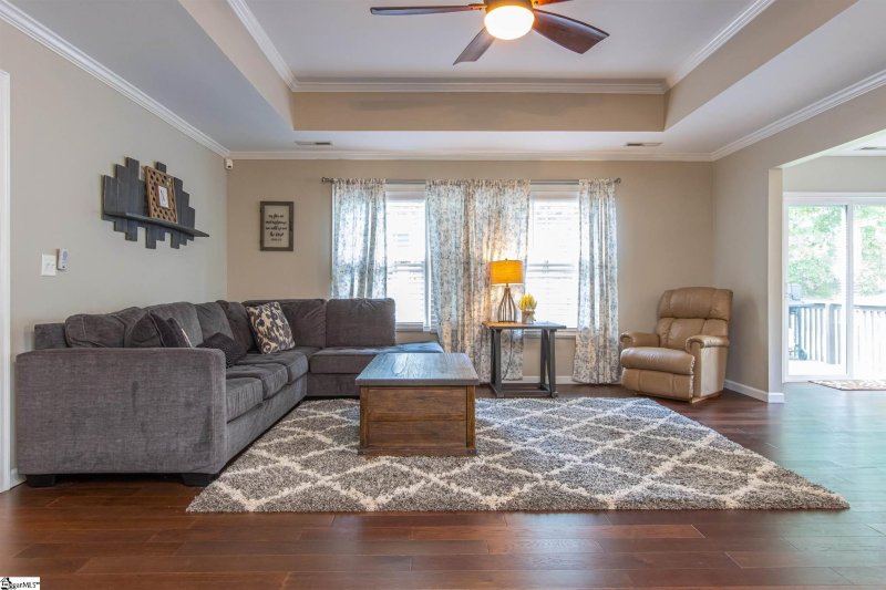 Property image 2 at 7 YAKUTATA Drive, Greenville, SC 29605