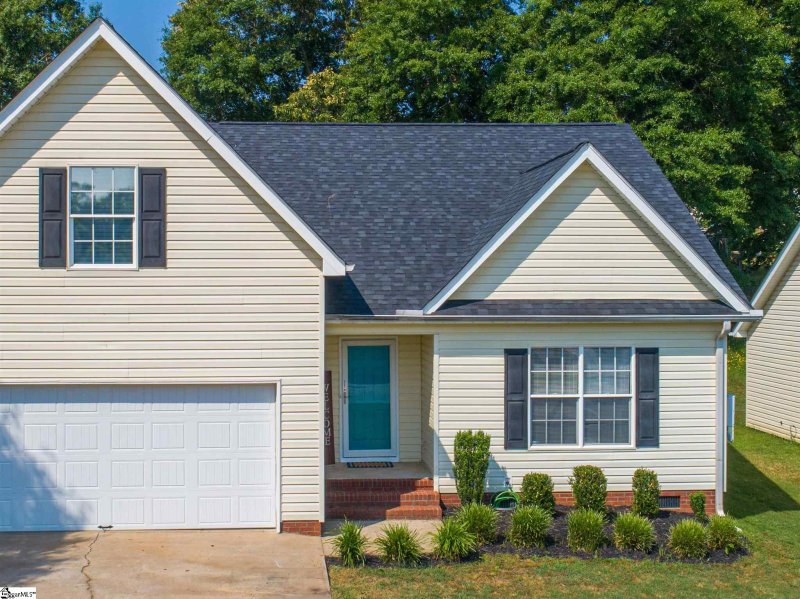 Property image 5 at 7 YAKUTATA Drive, Greenville, SC 29605