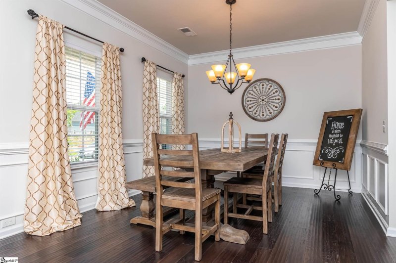 Property image 3 at 19 Fawn Hill Drive, Simpsonville, SC 29681-8065