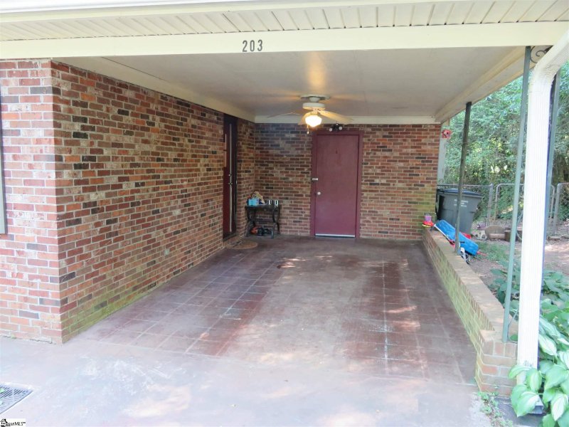 Property image 3 at 203 Harbor Drive, Greenville, SC 29611