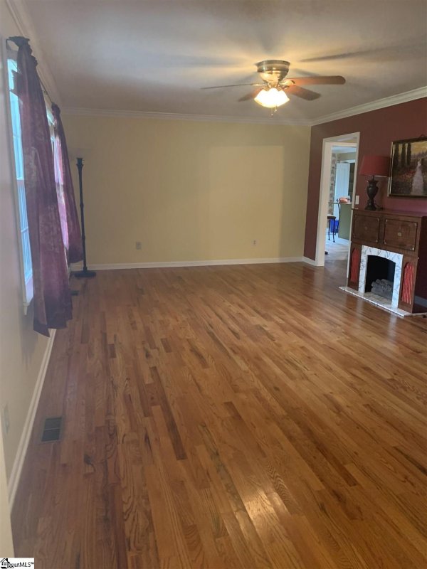 Property image 3 at 7 Dahlglen Avenue, Greenville, SC 29607