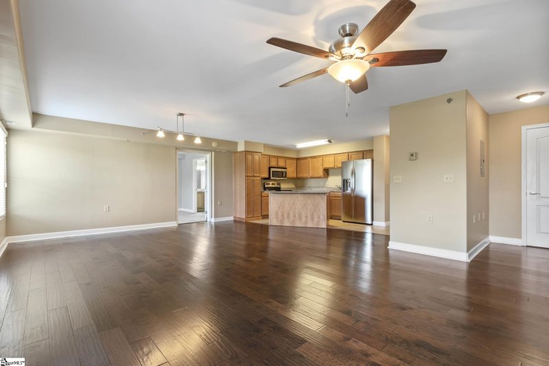 Property image 4 at 1001 S Church Street, Greenville, SC 29601