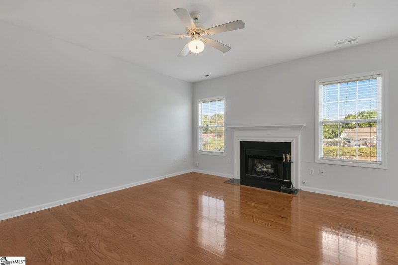 Property image 4 at 205 Catalan Street, Greenville, SC 29607