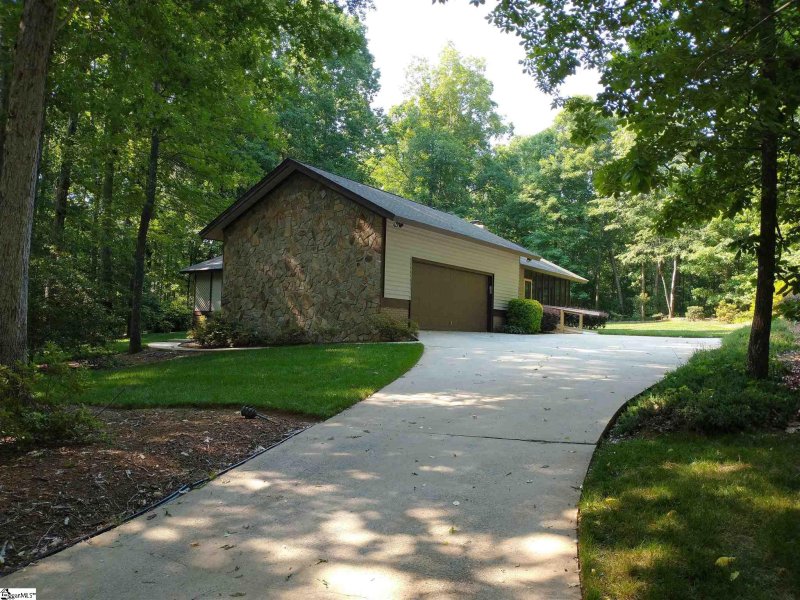 Property image 3 at 222 Rivendell Drive, Pelzer, SC 29669