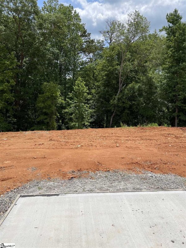 Property image 2 at 211 Rosewood Circle, Duncan, SC 29334