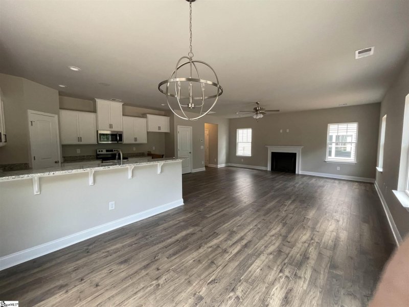 Property image 2 at 203 Rosewood Circle, Duncan, SC 29334