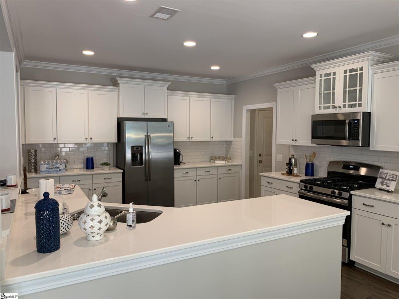 Property image 4 at 8 Woodland Chase Court, Simpsonville, SC 29681