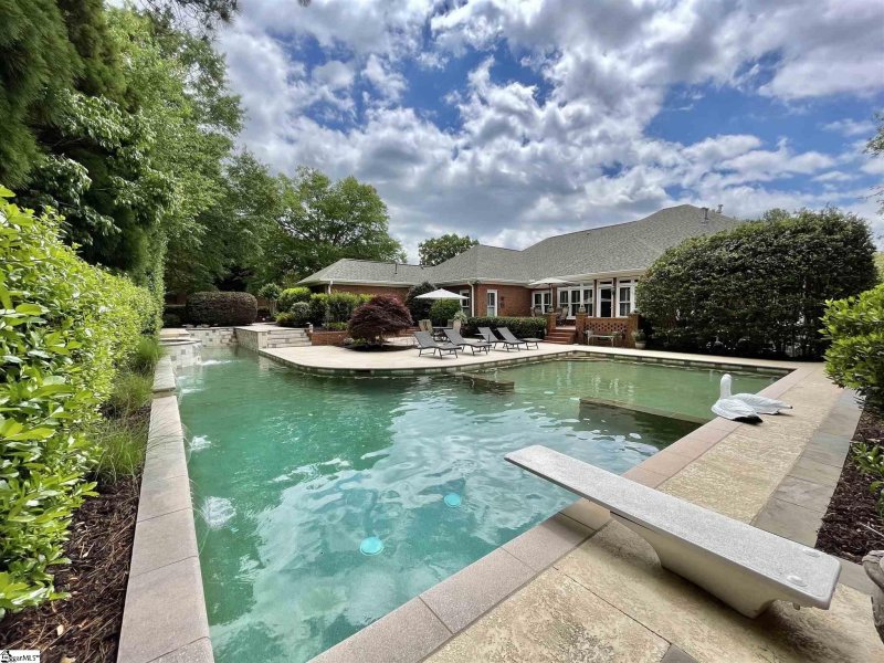 Property image 2 at 233 Graylyn Drive, Anderson, SC 29621