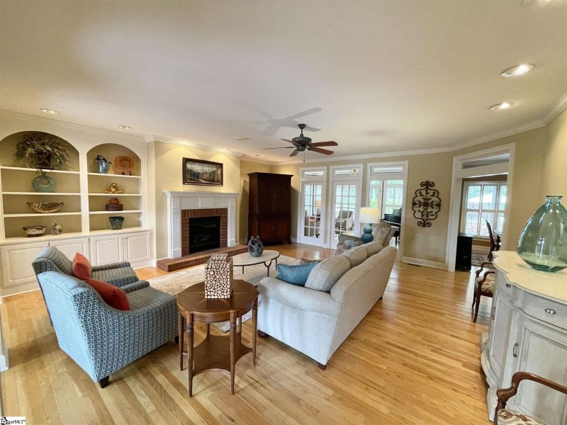 Property image 3 at 233 Graylyn Drive, Anderson, SC 29621