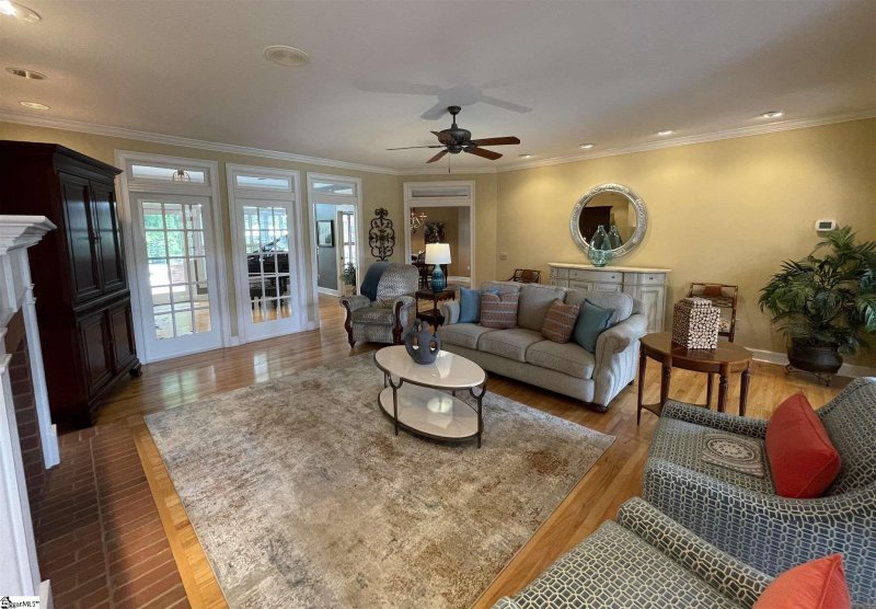 Property image 5 at 233 Graylyn Drive, Anderson, SC 29621