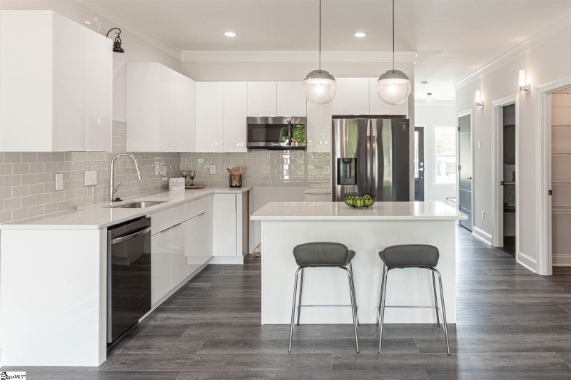 Property image 5 at 124 PARK Avenue, Greer, SC 29651