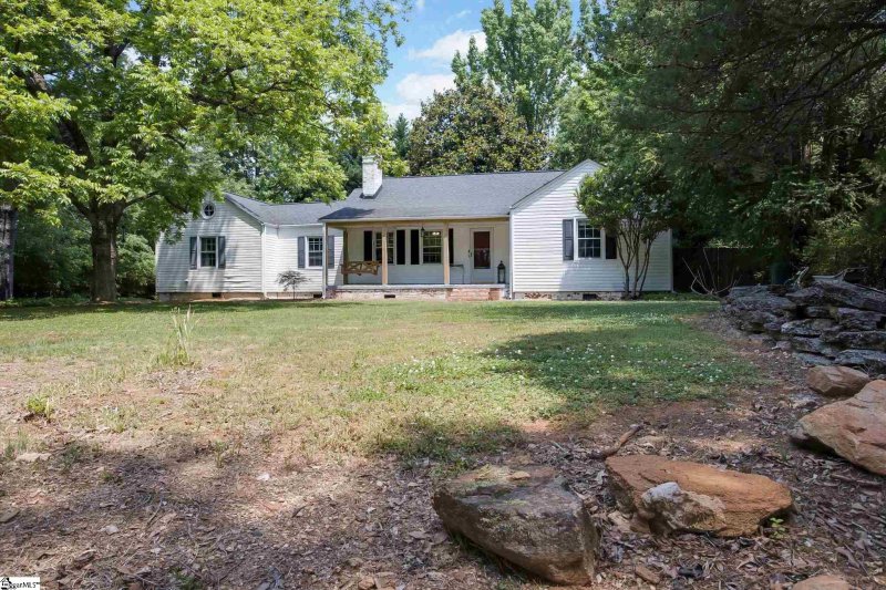 Property image 3 at 1 Wills Cap Court, Greer, SC 29651