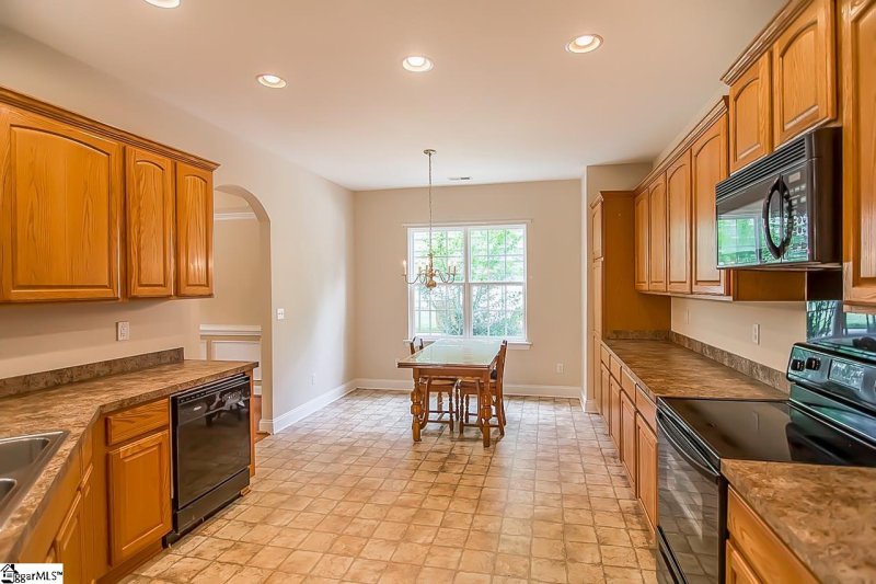 Property image 4 at 138 Sunshine Drive, Simpsonville, SC 29681