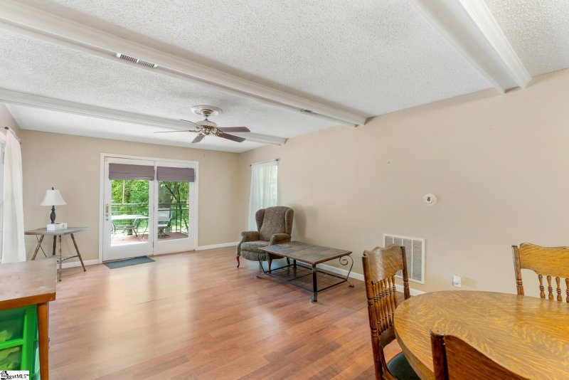 Property image 3 at 205 Grant Drive, Laurens, SC 29360