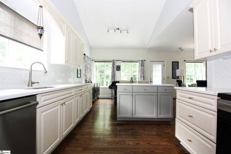 Property image 2 at 928 Still Spring Run, Inman, SC 29349