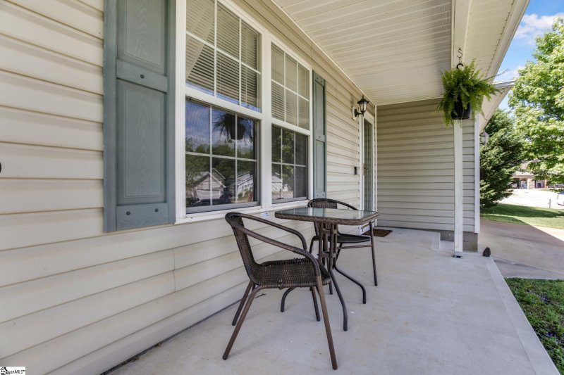 Property image 5 at 501 Bengal Court, Greer, SC 29651