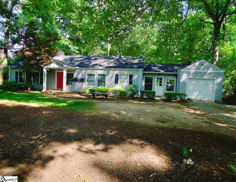 Property image 2 at 387 Forest Avenue, Spartanburg, SC 29302