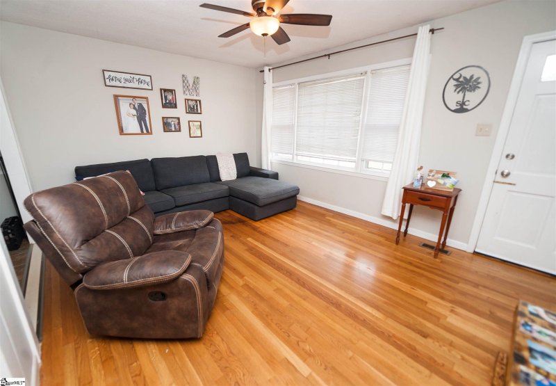 Property image 3 at 2035 Evergreen Drive, Boiling Springs, SC 29316