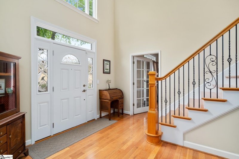 Property image 2 at 116 Annandale Court, Greer, SC 29615