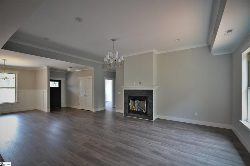 Property image 4 at 886 Affirmed Drive, Boiling Springs, SC 29316