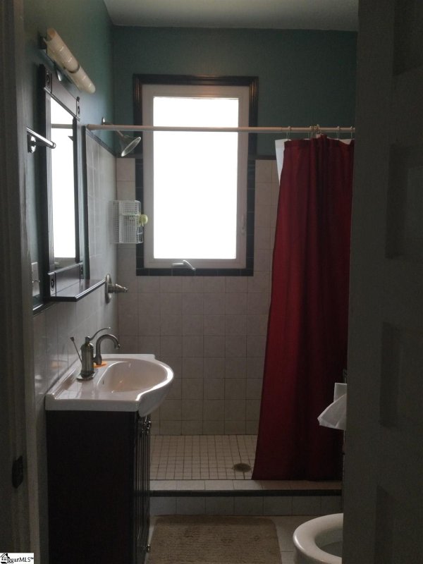 Property image 4 at 210 Carlisle Street, Spartanburg, SC 29306