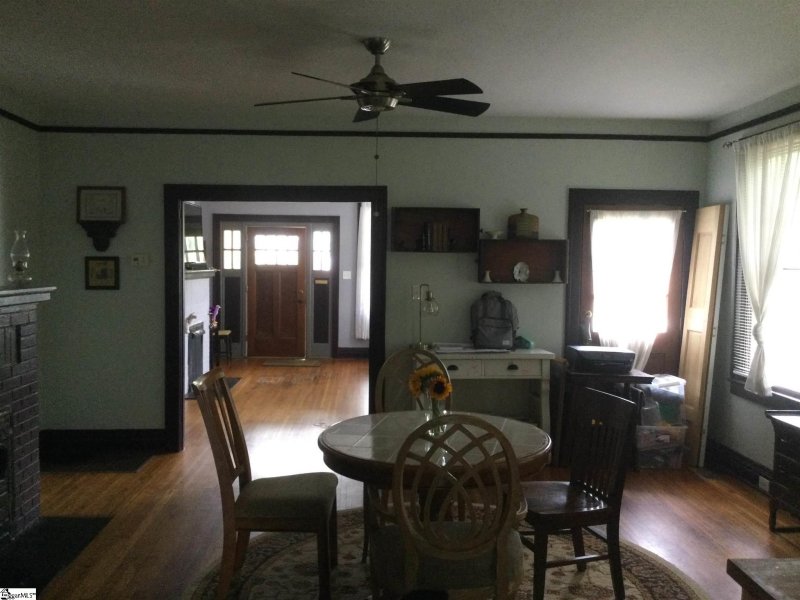 Property image 5 at 210 Carlisle Street, Spartanburg, SC 29306
