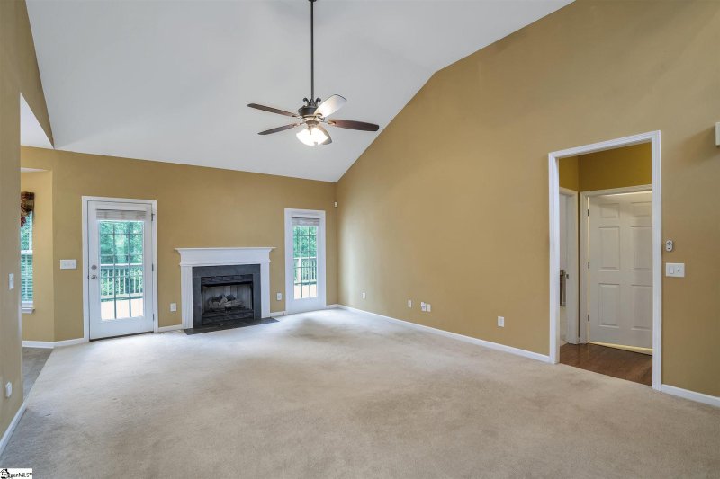 Property image 3 at 387 Sandpiper Drive, Boiling Springs, SC 29316