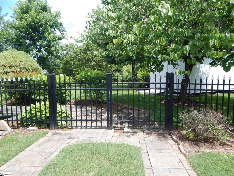 Property image 4 at 340 Cornelson Drive, Greer, SC 29651