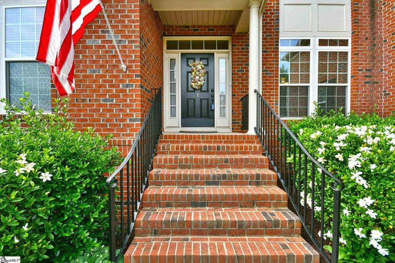 Property image 2 at 1 Stratton Chapel Court, Simpsonville, SC 29681
