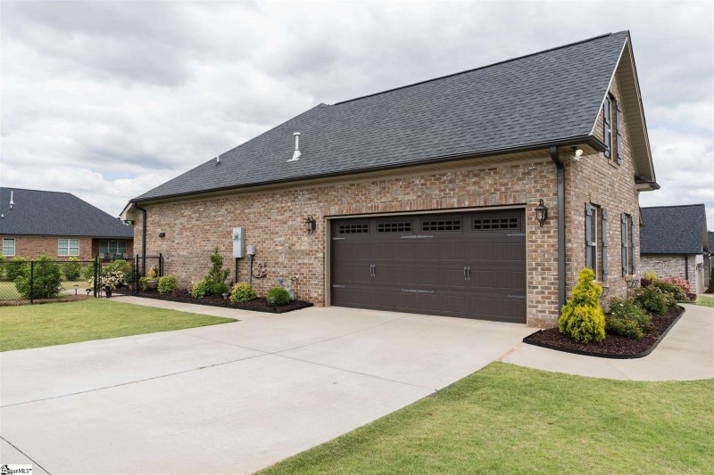 Property image 4 at 325 E Story Bush Lane, Inman, SC 29349