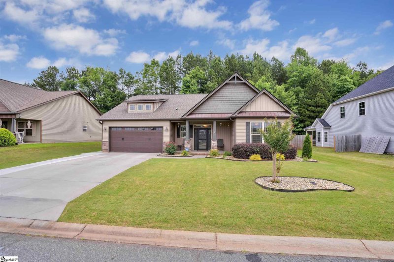 267 E Pyrenees Drive