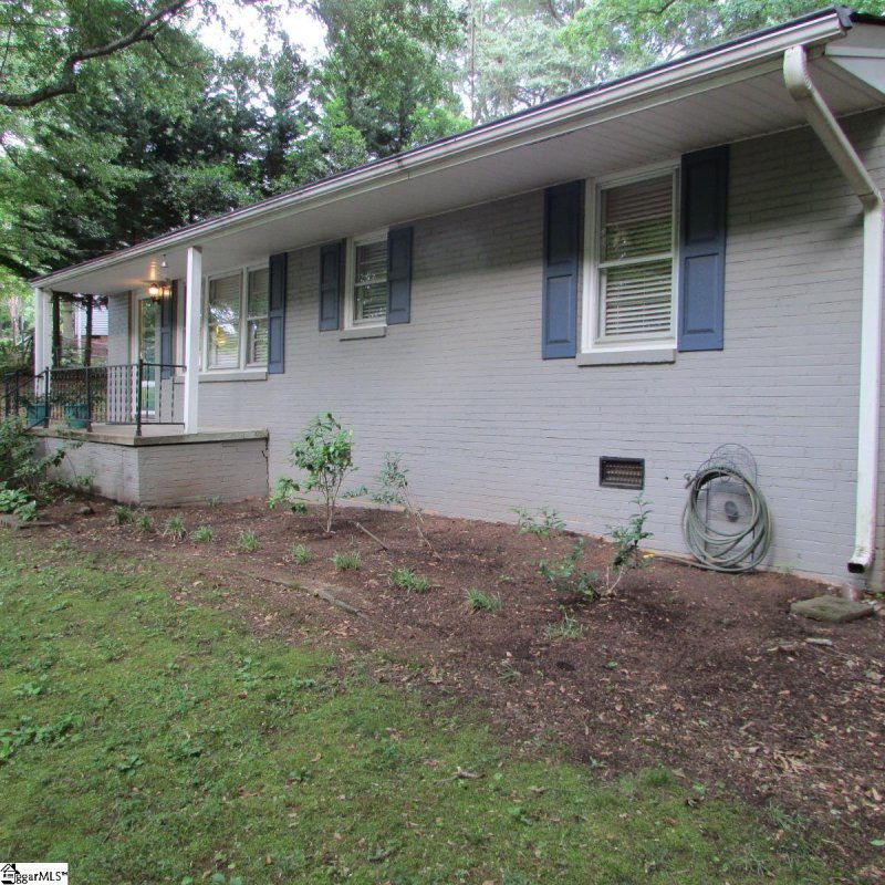 Property image 5 at 51 Kirkwood Lane, Greenville, SC 29607