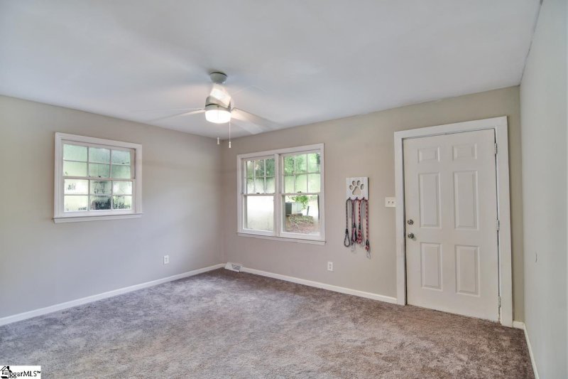 Property image 3 at 142 Cannon Circle, Wellford, SC 29385