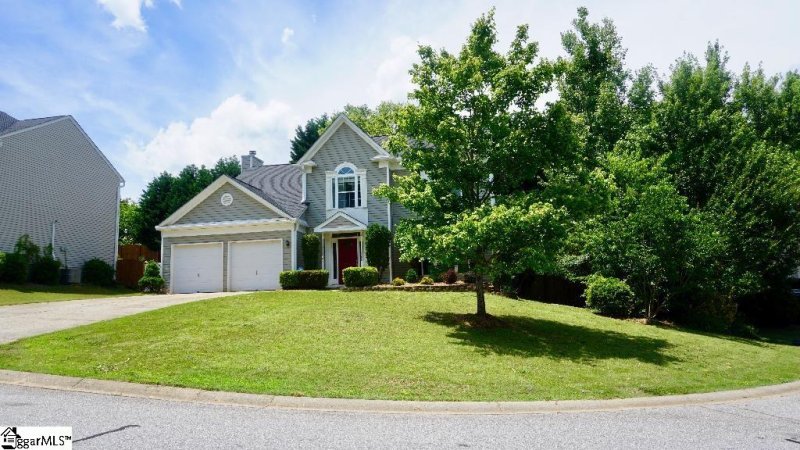 Property image 2 at 131 Cotter Lane, Greer, SC 29650