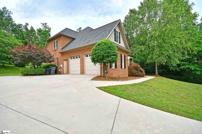 Property image 2 at 310 Montague Drive, Easley, SC 29640