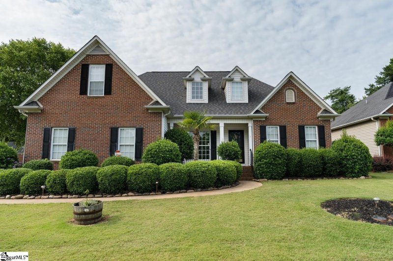 Property image 3 at 244 Kingsley Park Drive, Moore, SC 29369