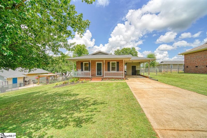 Property image 2 at 229 Ranier Drive, Inman, SC 29349