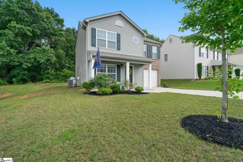 Property image 2 at 831 MARKHAM Circle, Moore, SC 29369